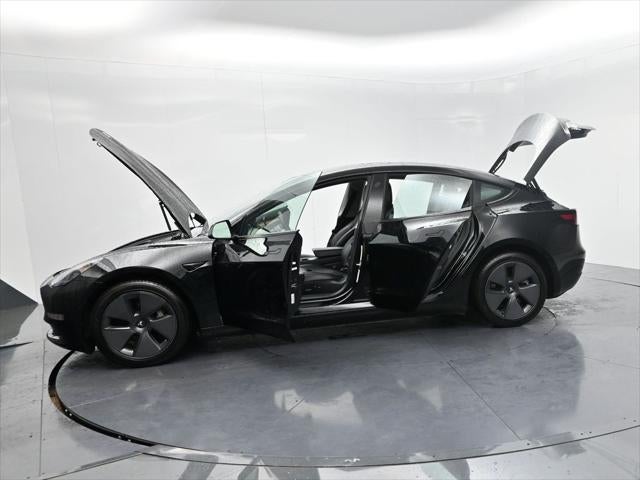 2022 Tesla Model 3 Base