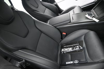 2022 Tesla Model S Plaid