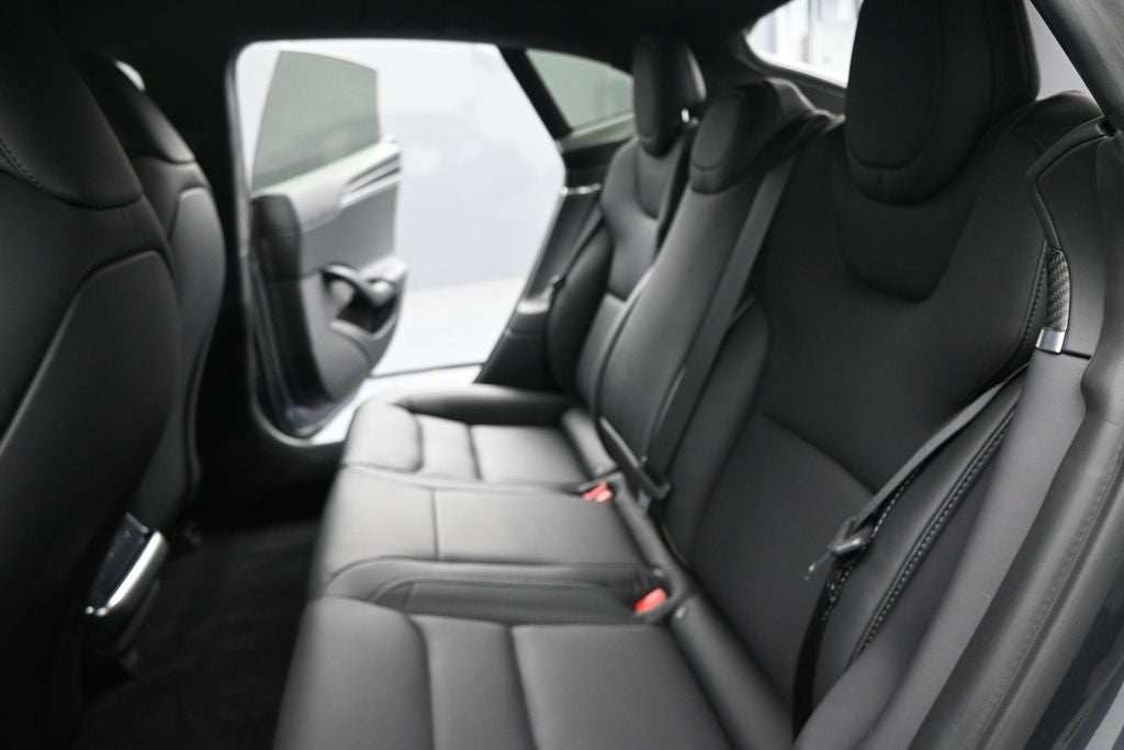 2022 Tesla Model S Plaid