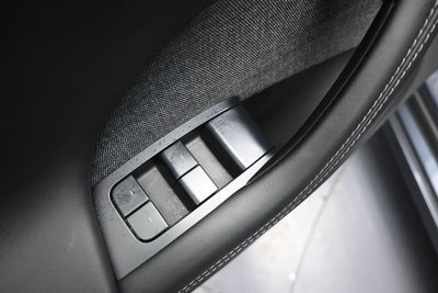 2022 Tesla Model S Plaid
