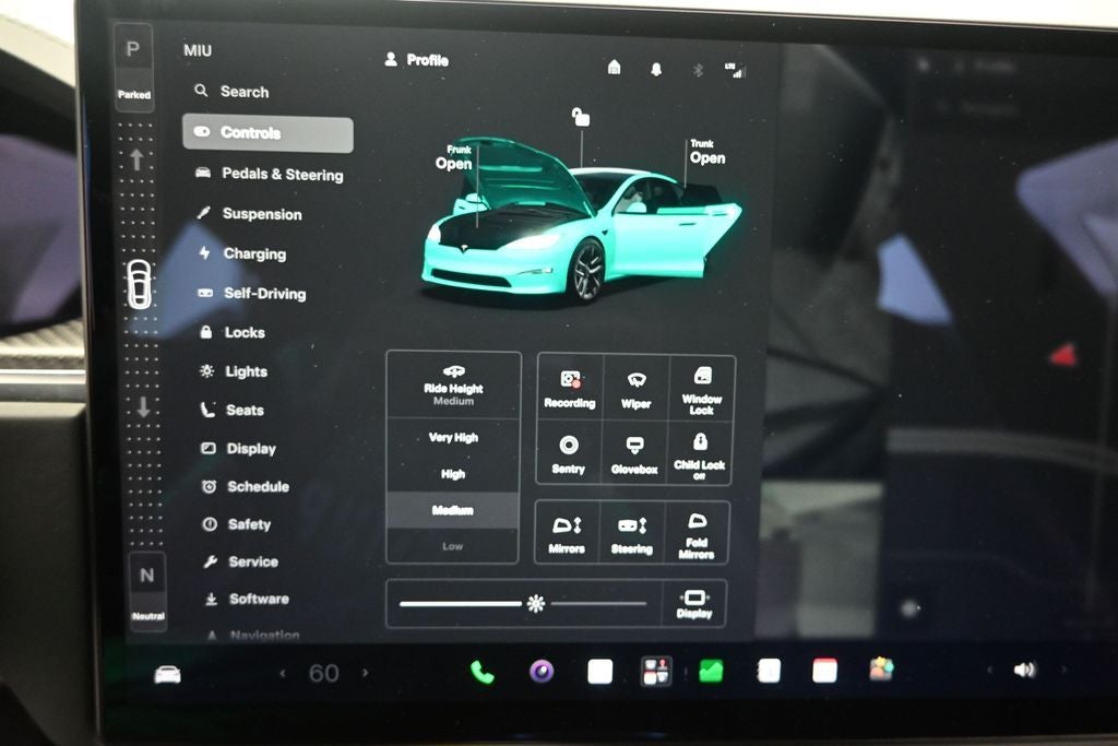 2022 Tesla Model S Plaid