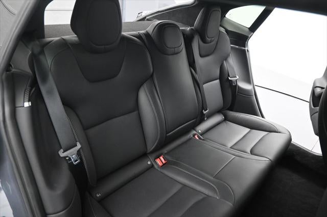2022 Tesla Model S Plaid