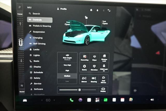 2022 Tesla Model S Plaid