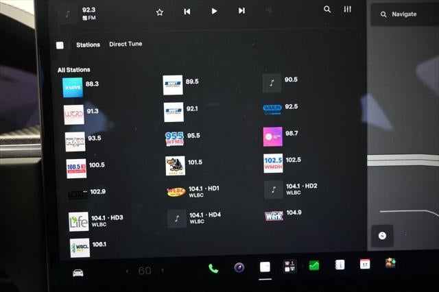 2022 Tesla Model S Plaid