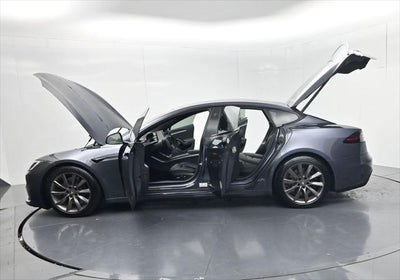 2022 Tesla Model S Plaid