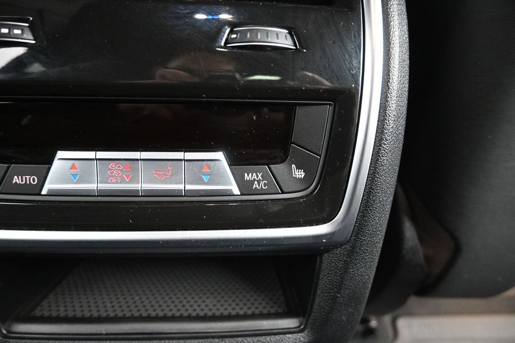 2022 BMW X6 M Base