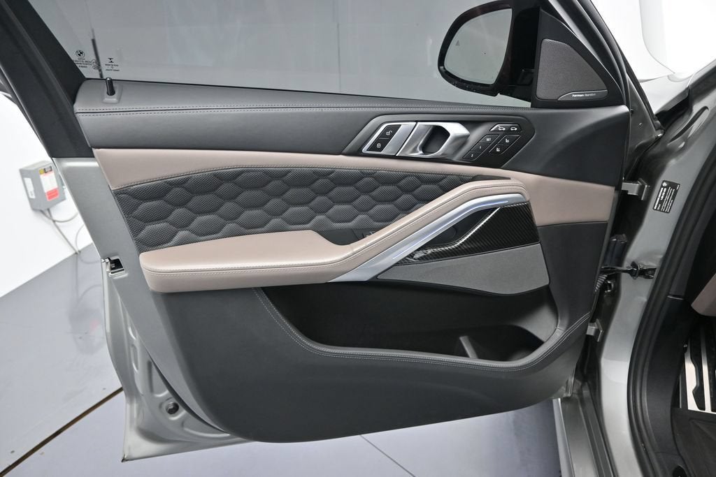 2022 BMW X6 M Base