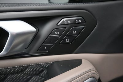 2022 BMW X6 M Base