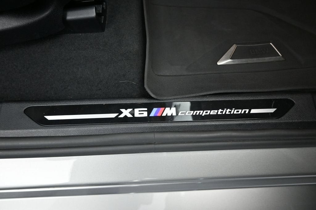 2022 BMW X6 M Base