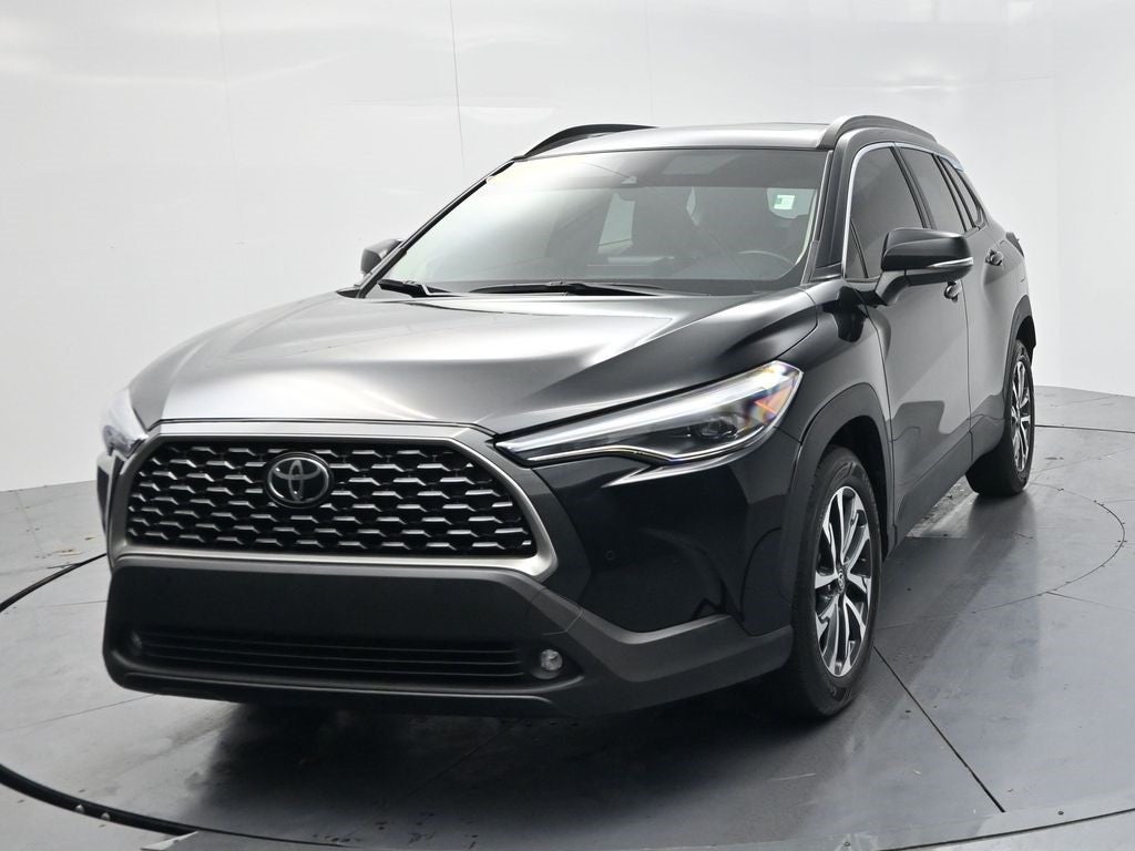 2022 Toyota Corolla Cross XLE