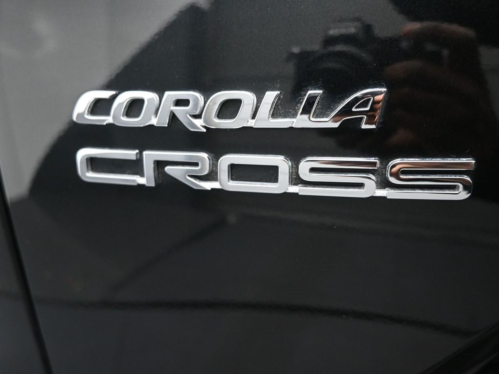 2022 Toyota Corolla Cross XLE