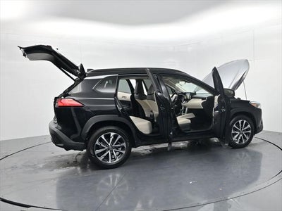 2022 Toyota Corolla Cross XLE