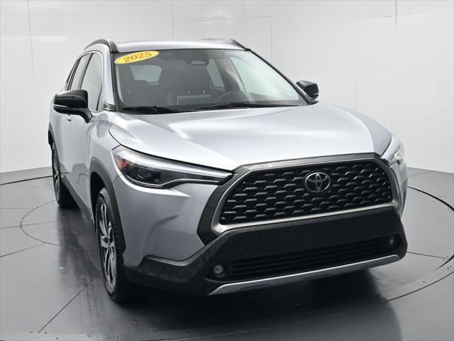 2025 Toyota Corolla Cross XLE