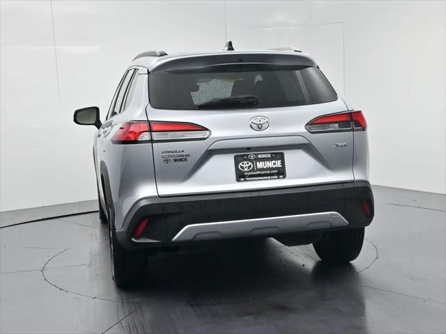 2025 Toyota Corolla Cross XLE