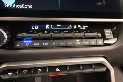 2025 Toyota Sequoia Platinum