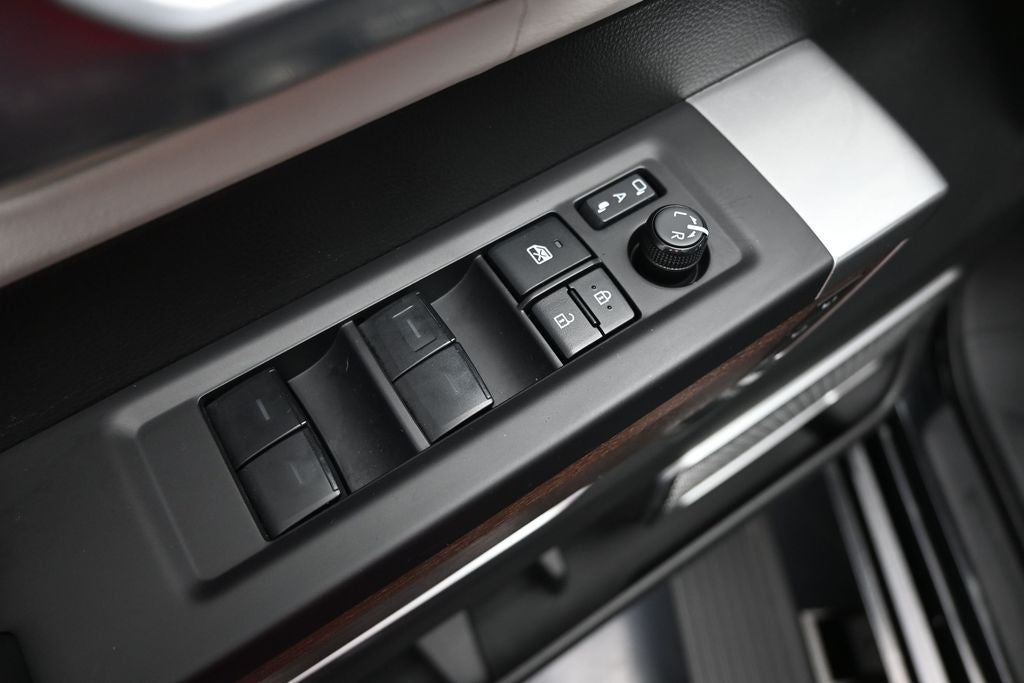 2025 Toyota Sequoia Capstone