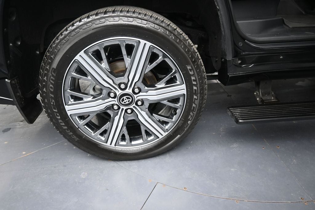2025 Toyota Sequoia Capstone