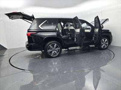 2025 Toyota Sequoia Capstone