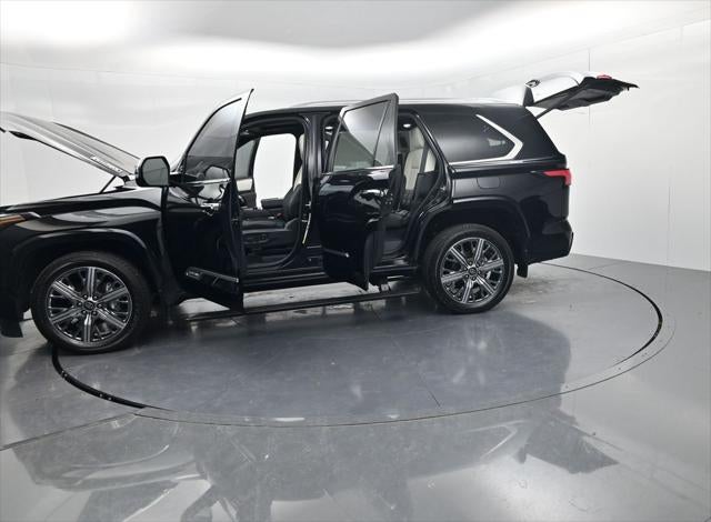 2025 Toyota Sequoia Capstone