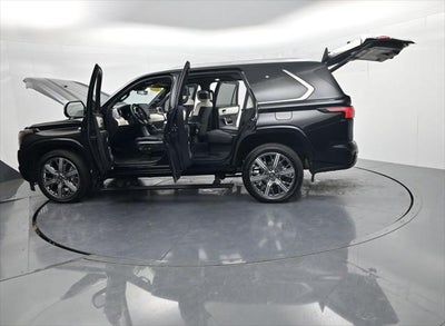2025 Toyota Sequoia Capstone