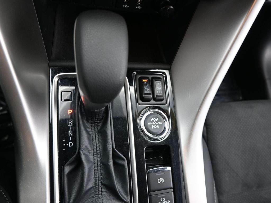 2025 Mitsubishi Eclipse Cross SE