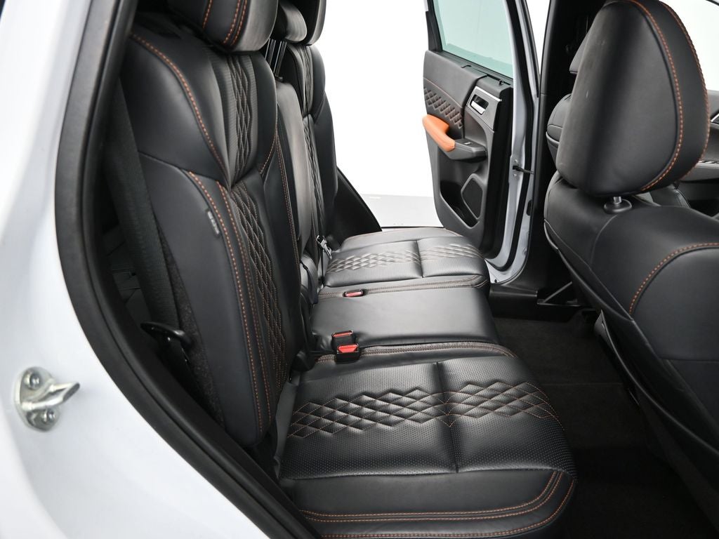 2023 Mitsubishi Outlander SEL Black Edition