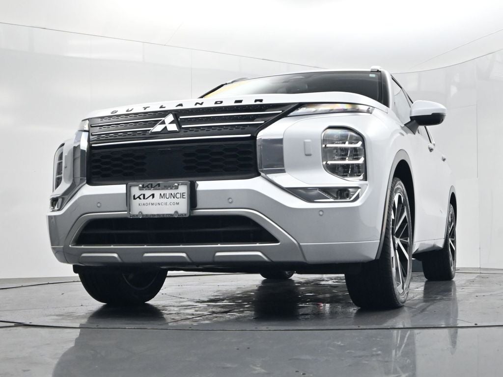 2023 Mitsubishi Outlander SEL Black Edition