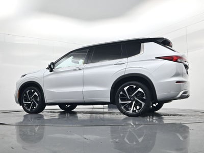 2023 Mitsubishi Outlander SEL Black Edition