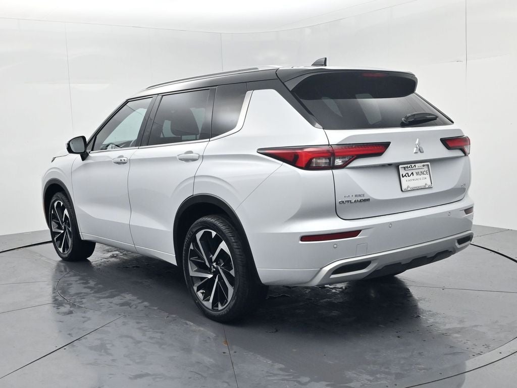 2023 Mitsubishi Outlander SEL Black Edition