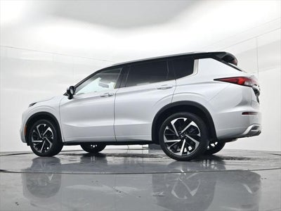 2023 Mitsubishi Outlander SEL Black Edition