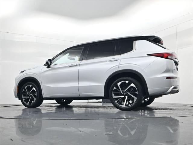 2023 Mitsubishi Outlander SEL Black Edition
