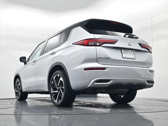 2023 Mitsubishi Outlander SEL Black Edition