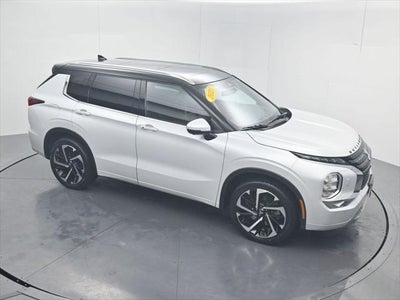 2023 Mitsubishi Outlander SEL Black Edition