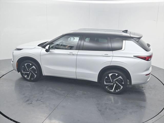 2023 Mitsubishi Outlander SEL Black Edition