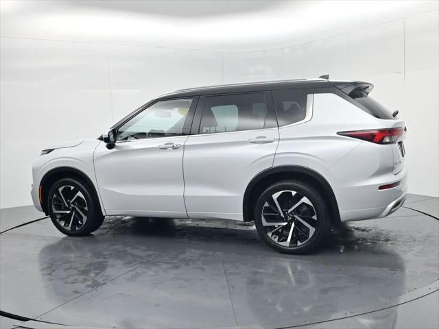 2023 Mitsubishi Outlander SEL Black Edition