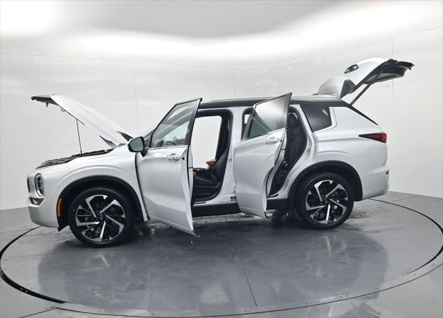 2023 Mitsubishi Outlander SEL Black Edition