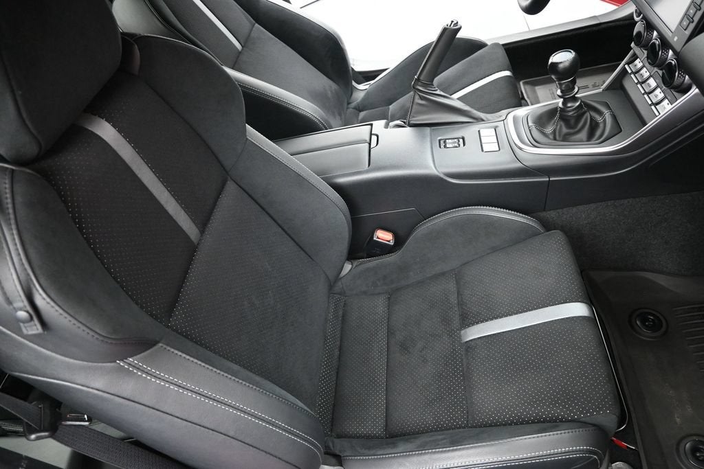 2025 Toyota GR86 Premium