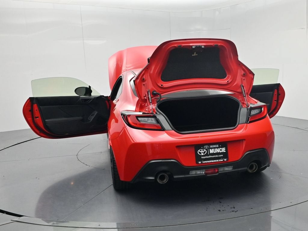 2025 Toyota GR86 Premium