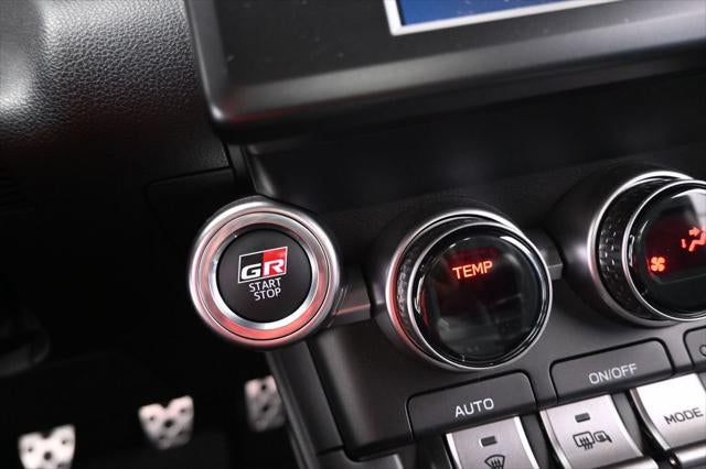 2025 Toyota GR86 Premium