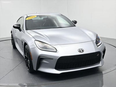 2025 Toyota GR86 Premium