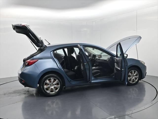 2015 Mazda Mazda3 i Sport