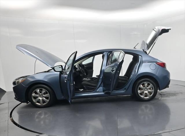 2015 Mazda Mazda3 i Sport