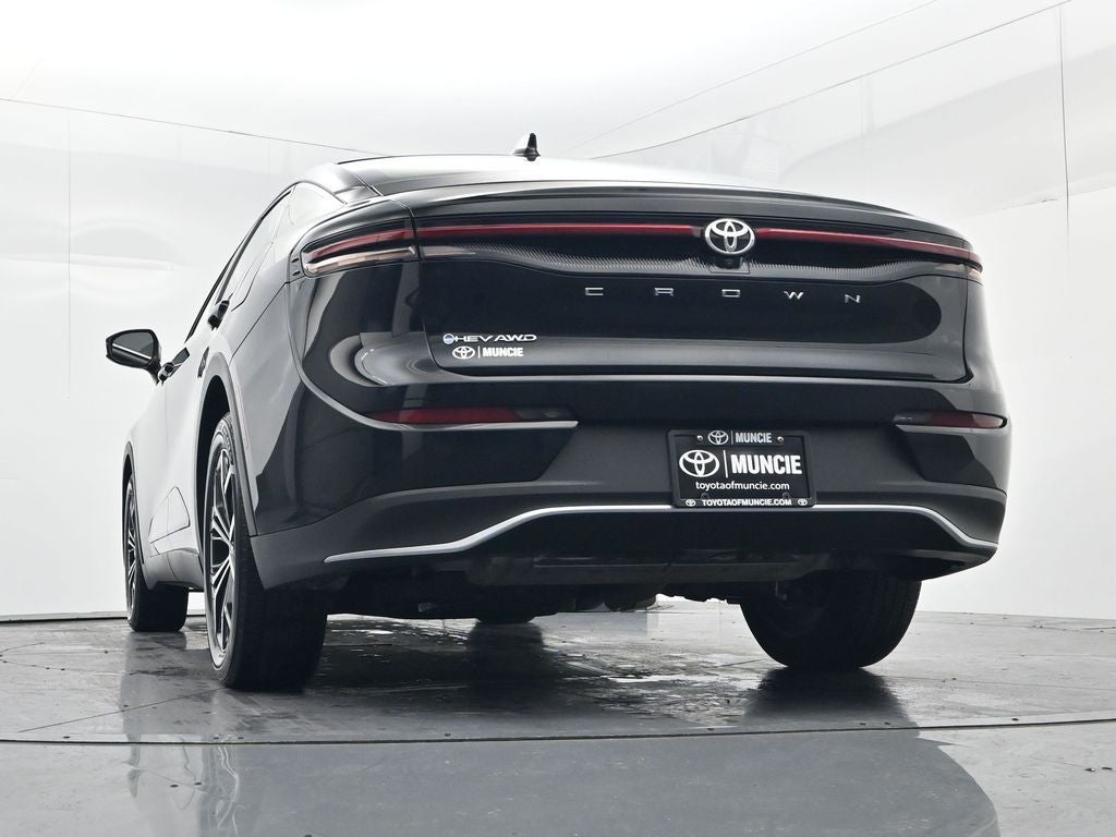 2024 Toyota Crown XLE