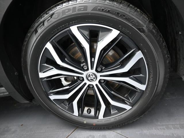 2024 Toyota Crown XLE