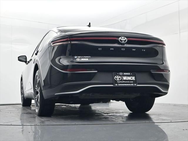 2024 Toyota Crown XLE