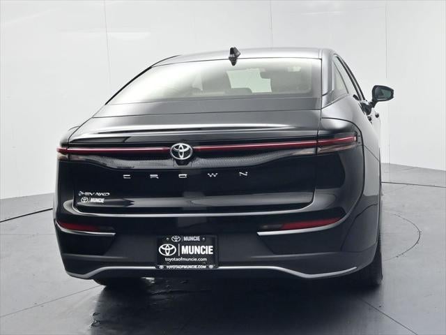 2024 Toyota Crown XLE