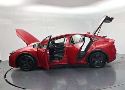 2025 Toyota Prius LE