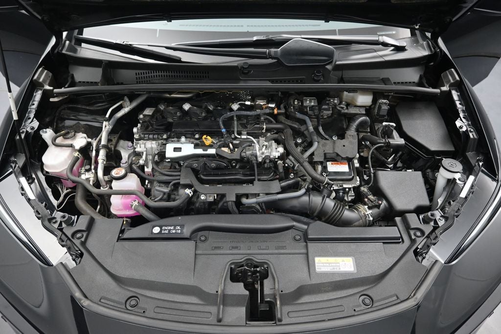 2025 Toyota Prius LE