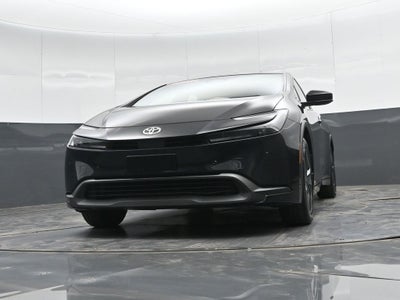 2025 Toyota Prius LE