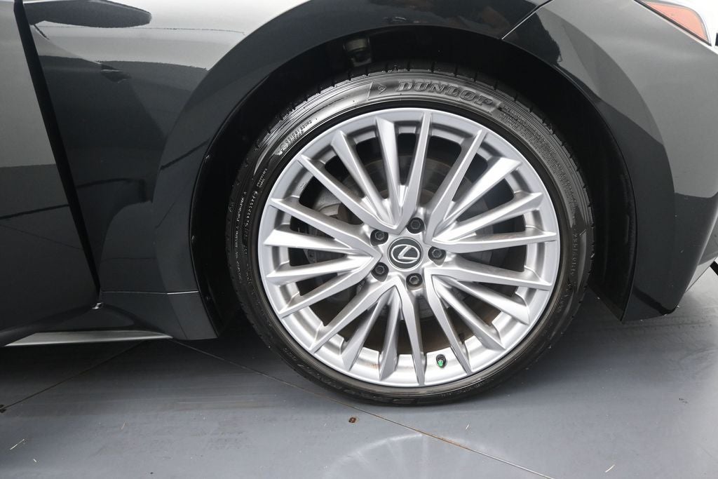 2024 Lexus IS 300